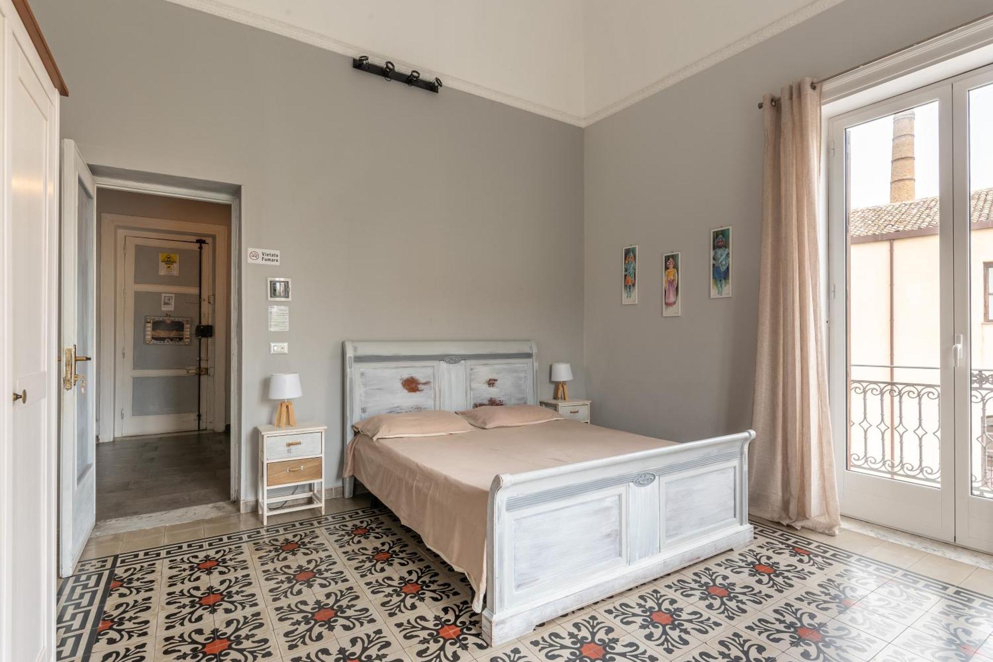 Mag Guest House Палермо Экстерьер фото